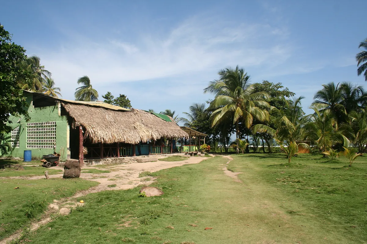 Turismo Inclusivo y Ético en el Parque Tayrona